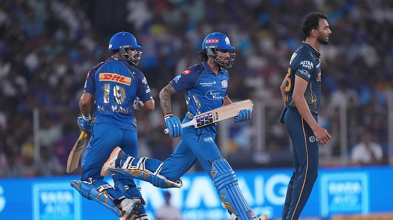 mumbai indians vs gujarat titans match scorecard